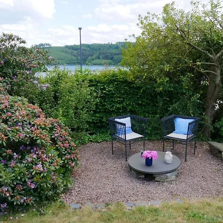 Gemütliches Mit Seeblick Ferienhaus *