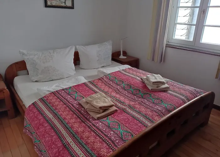 Gemuetliches Mit Seeblick Feriehus