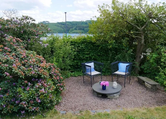 Gemuetliches Mit Seeblick Feriehus *